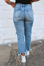 Load image into Gallery viewer, Vervet Ripped Jeans
